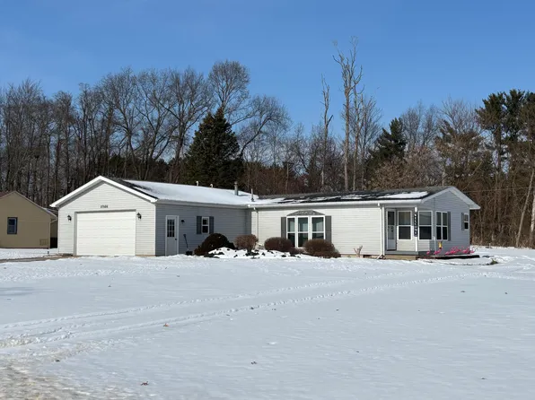 27586 Northland Dr, Sturgis, MI 49091