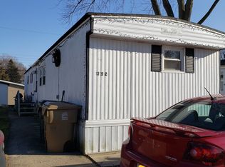 352 Raven Ln, Madison, WI 53704