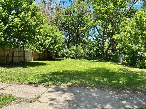 422 33rd Ave N, Minneapolis, MN 55412
