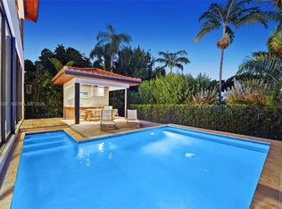 5831 Alton Rd, Miami Beach, FL 33140