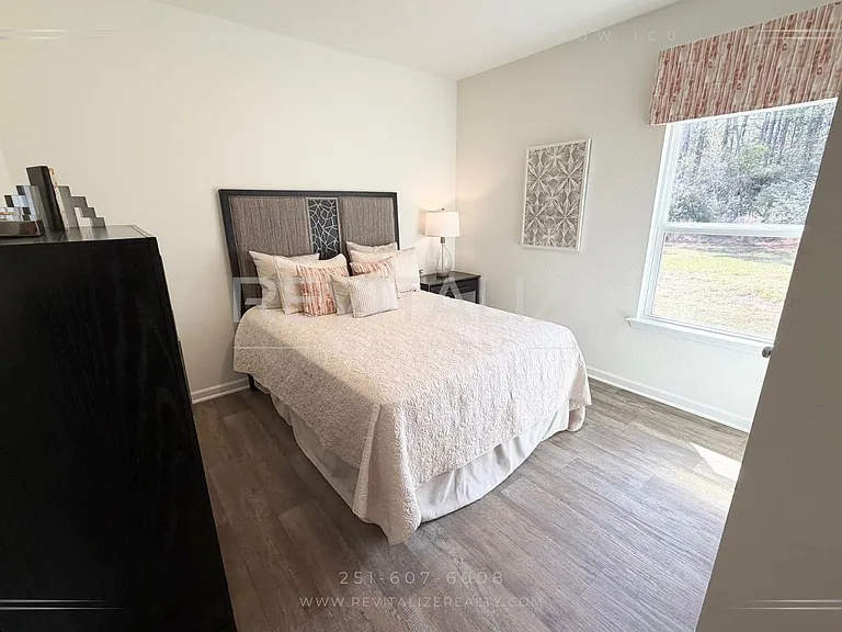32552 Revere Dr — Photo 22