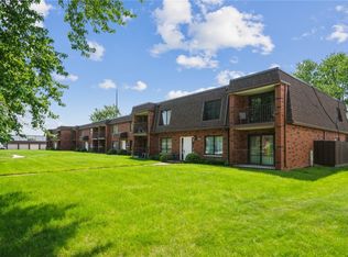 5719 Golden Ct NE APT 48, Cedar Rapids, IA 52402