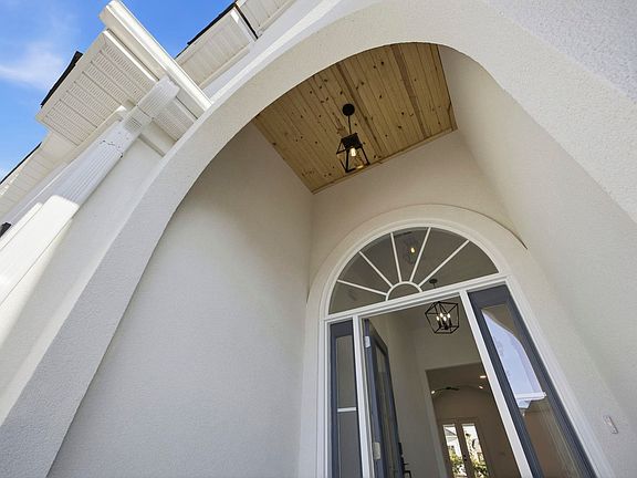 4th image of 424 Pomo Dr.