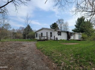 17622 Pierce Rd, Stanwood, MI 49346