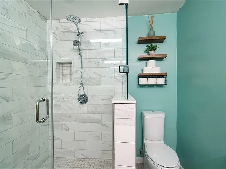 159 Dorchester St #3 — Photo 8