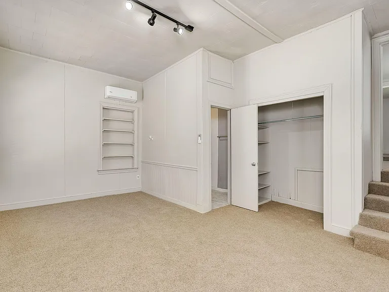 217 N 25th Ave — Photo 14