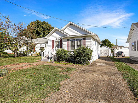 2nd image of 2519 N Heidelbach Ave
