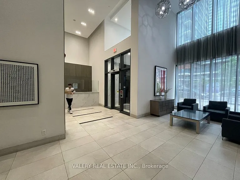 510 Curran Pl #2008 — Photo 14