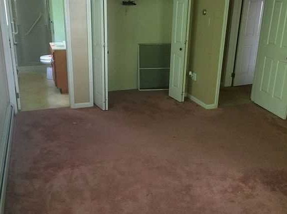3rd image of 18 Woodland Cir