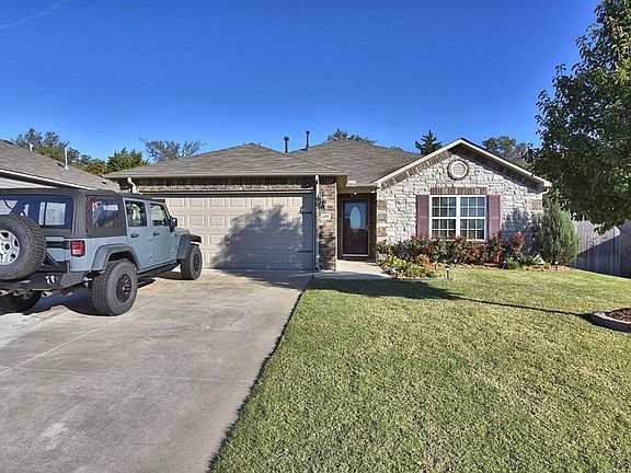 4th image of 1295 Panther Ln