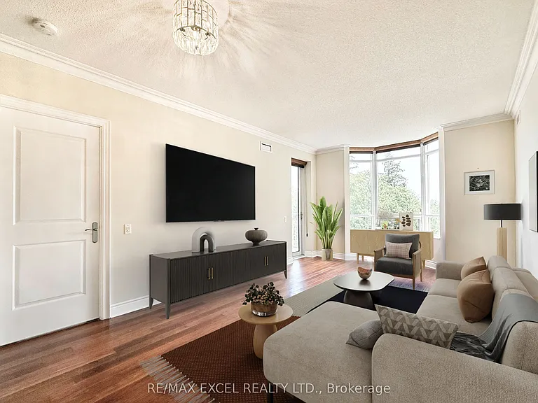 10101 N Yonge St #408 — Photo 12