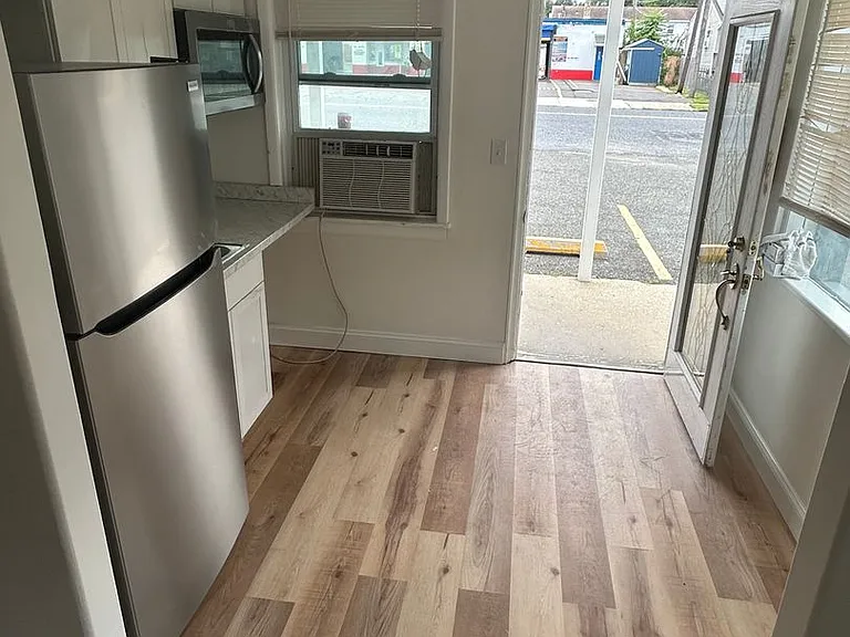805 W New York Ave — Photo 8