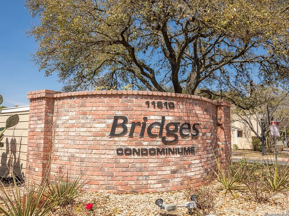 11610 Vance Jackson Rd #1095