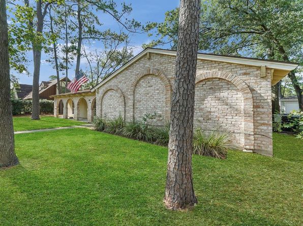 214 Enchanted River Dr