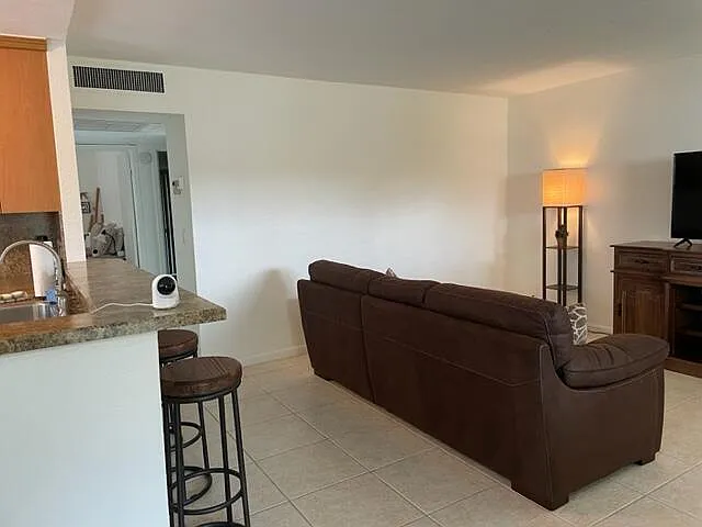 348 Monaco Park #H — Photo 7