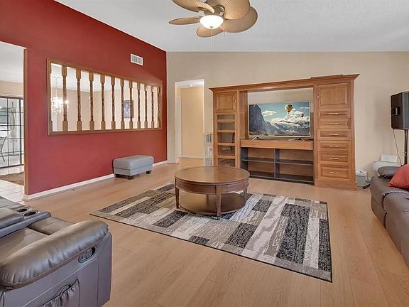 2nd image of 7330 SE 109th Pl
