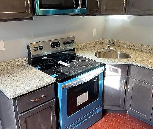 3rd image of 320 N 62nd St Floor 3