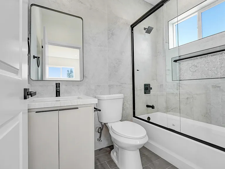 4338 La Clede Ave — Photo 10