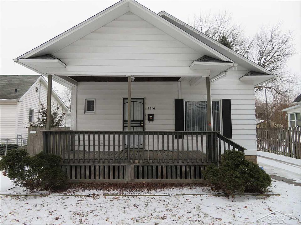 1st image of 2216 N Oakley St