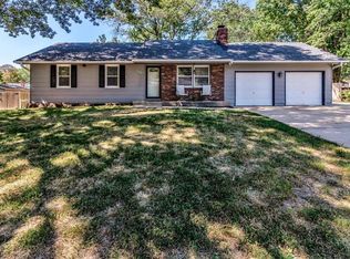 508 S Monroe St, Raymore, MO 64083
