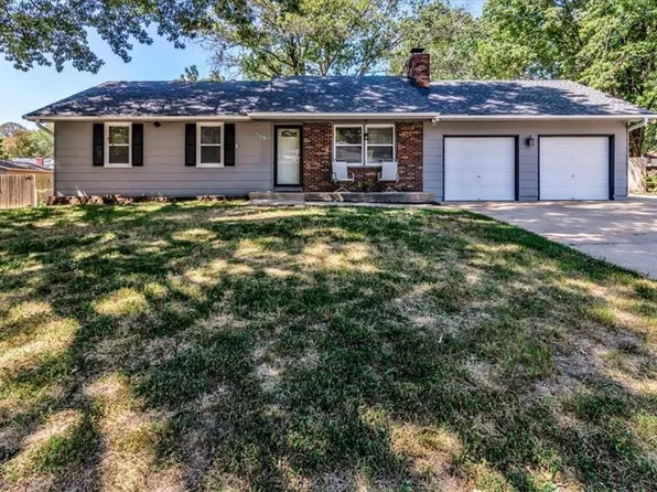 508 S Monroe St, Raymore, MO 64083