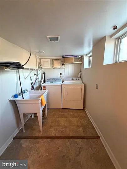 202 W Edgevale Rd #A — Photo 14