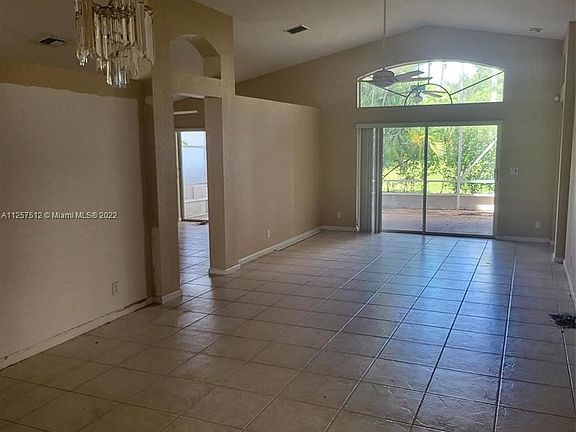 3rd image of 9588 N Arbor View Dr N