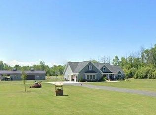 5300 Irish Rd, North Tonawanda, NY 14120