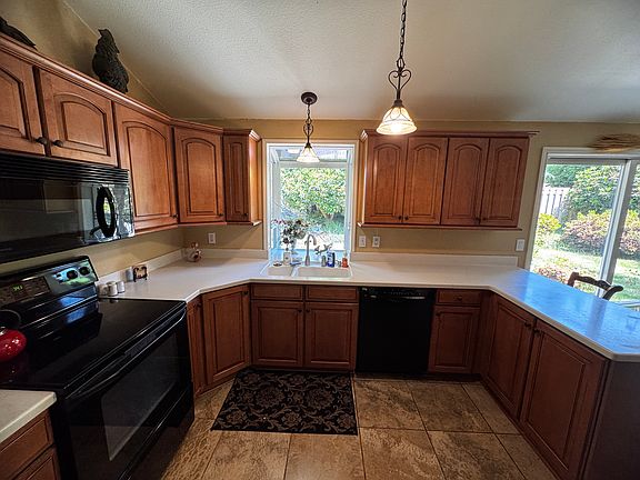 5th image of 4216 S 297th Pl #1