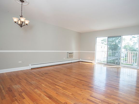 3rd image of 90 6th Ave APT 301
