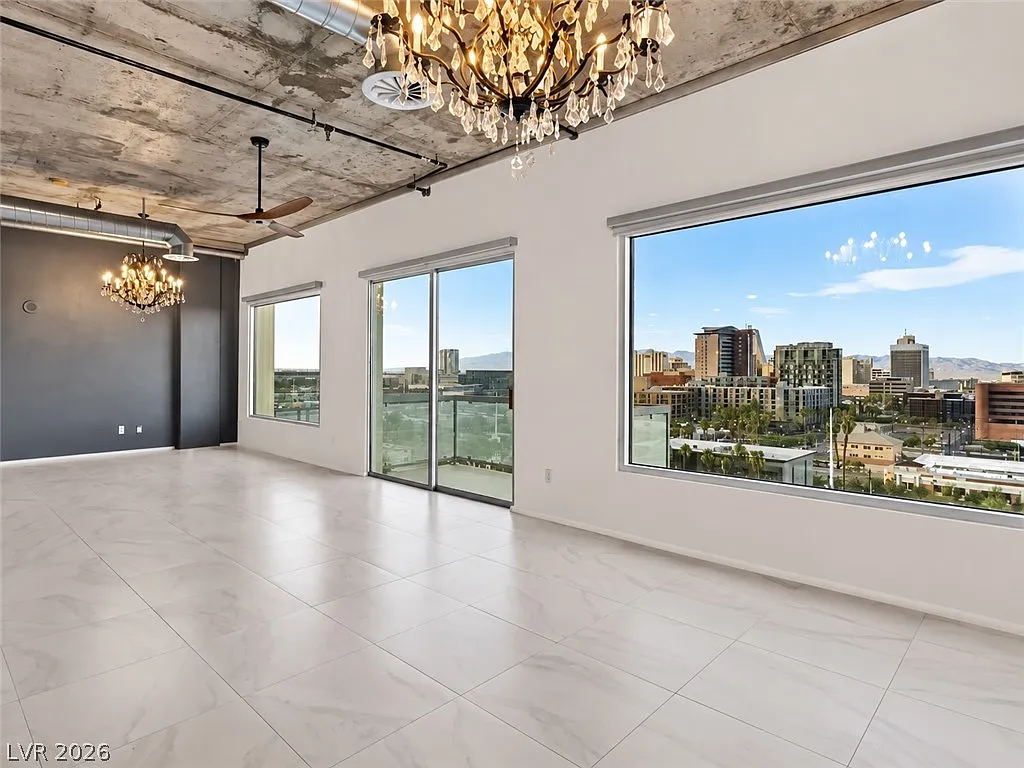 Soho Lofts — Photo 2