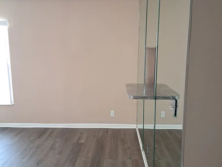 2929 Zorno Way #207 — Photo 4