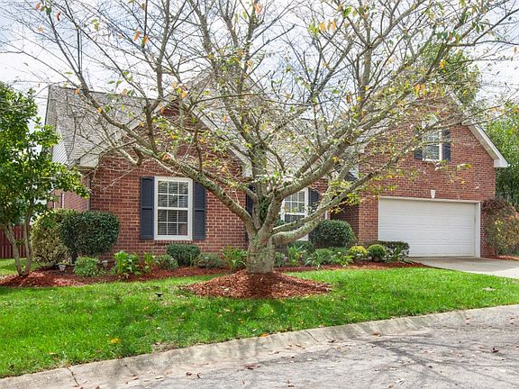 2nd image of 349 Roslyn Ct