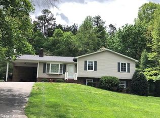 126 Woodhaven Ln, Mocksville, NC 27028