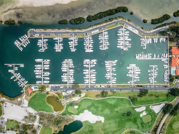 2800 Harbourside Dr #E-08, Longboat Key, FL 34228