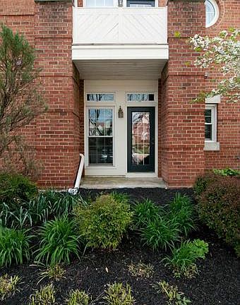 3rd image of 7004 Ellingham Cir #43