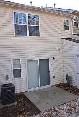 2nd image of 3633 Bison Hill Ln