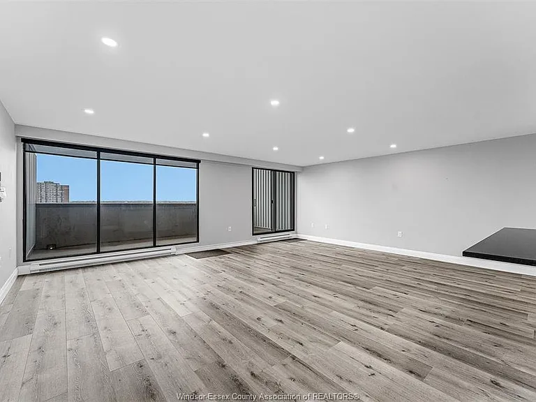 380 Pelissier St #1103 — Photo 7