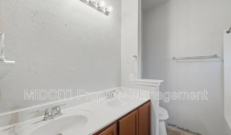 3414 Zachary St — Photo 21