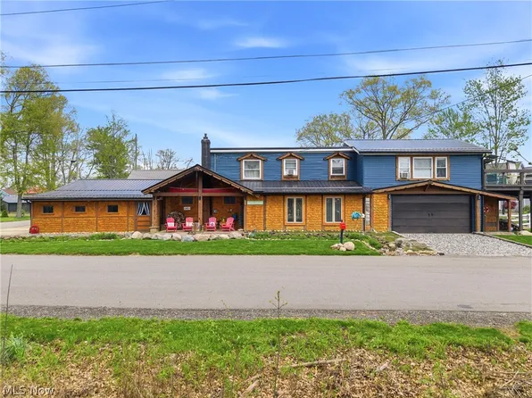 161 Forest Ave, Lake Milton, OH 44429