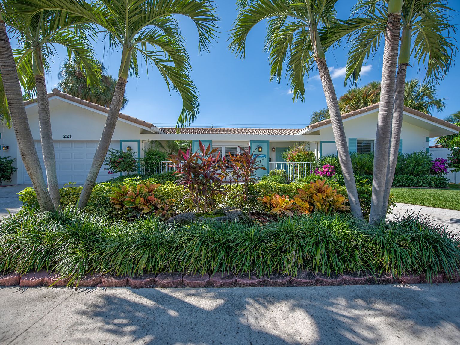 221 SW 8th Ter, Boca Raton, FL 33486 | Zillow