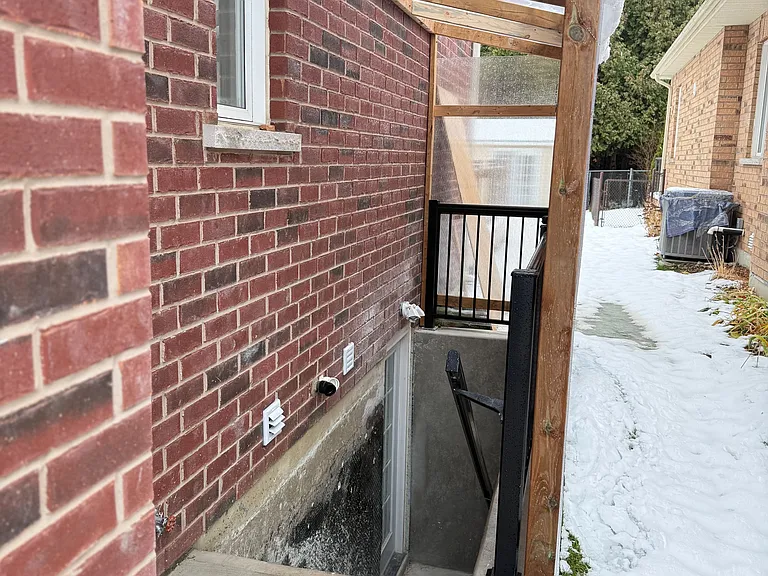 1330 Maddock Dr #BASEMENT — Photo 7