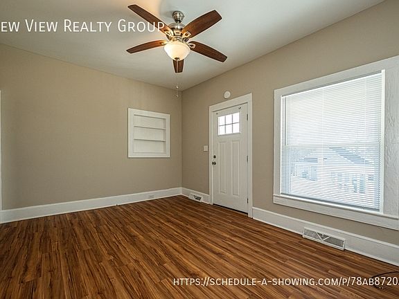 3rd image of 103 E Louisiana Ave