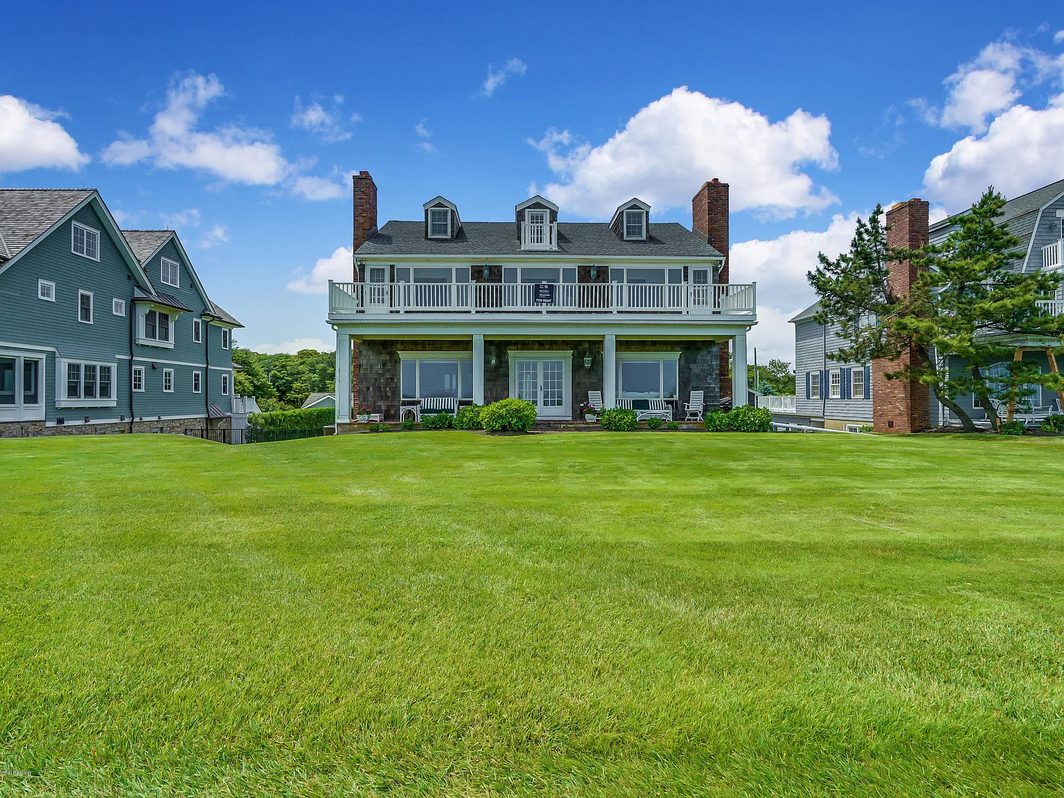 7 bed, 3800 sqft, $75,000 — Photo 2