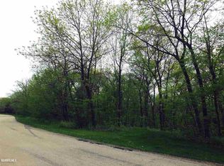 8 Shortridge Trl, Galena, IL 61036