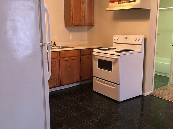 5th image of 1700 Us Highway 80 E APT 8