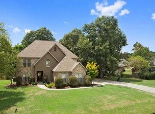 532 Red Maple Dr, Mandeville, LA 70448