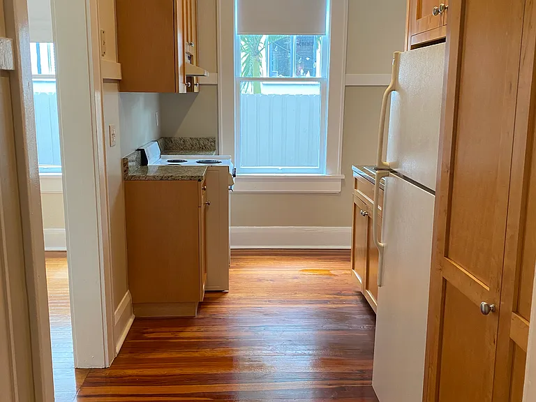 823 S Oregon Ave #1 — Photo 16