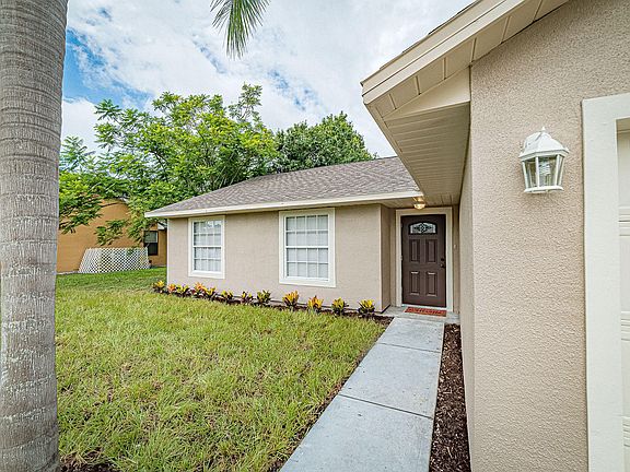 3rd image of 1240 Ambra Dr