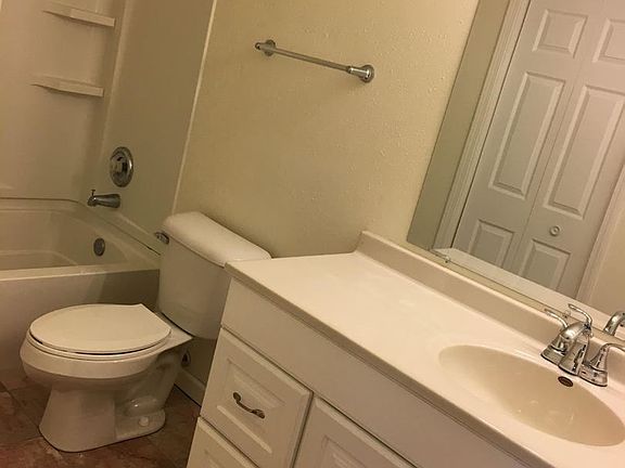5th image of 930 Copeland Ave APT 107